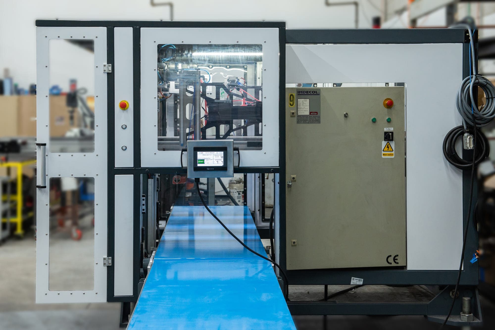 Injection Moulding Takeout Robot — image 5 of 8
